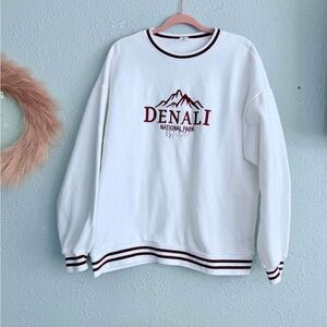 Denali White Sweatshirt with Maroon Details